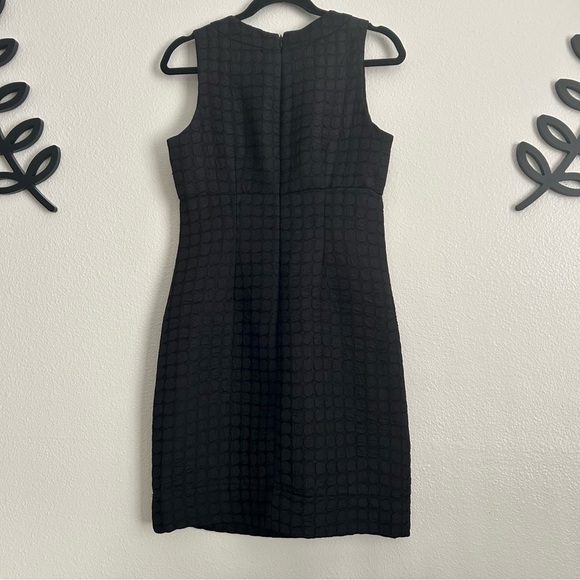 Taylor Retro Style Black Dress | Size 6 - Picture 3 of 6